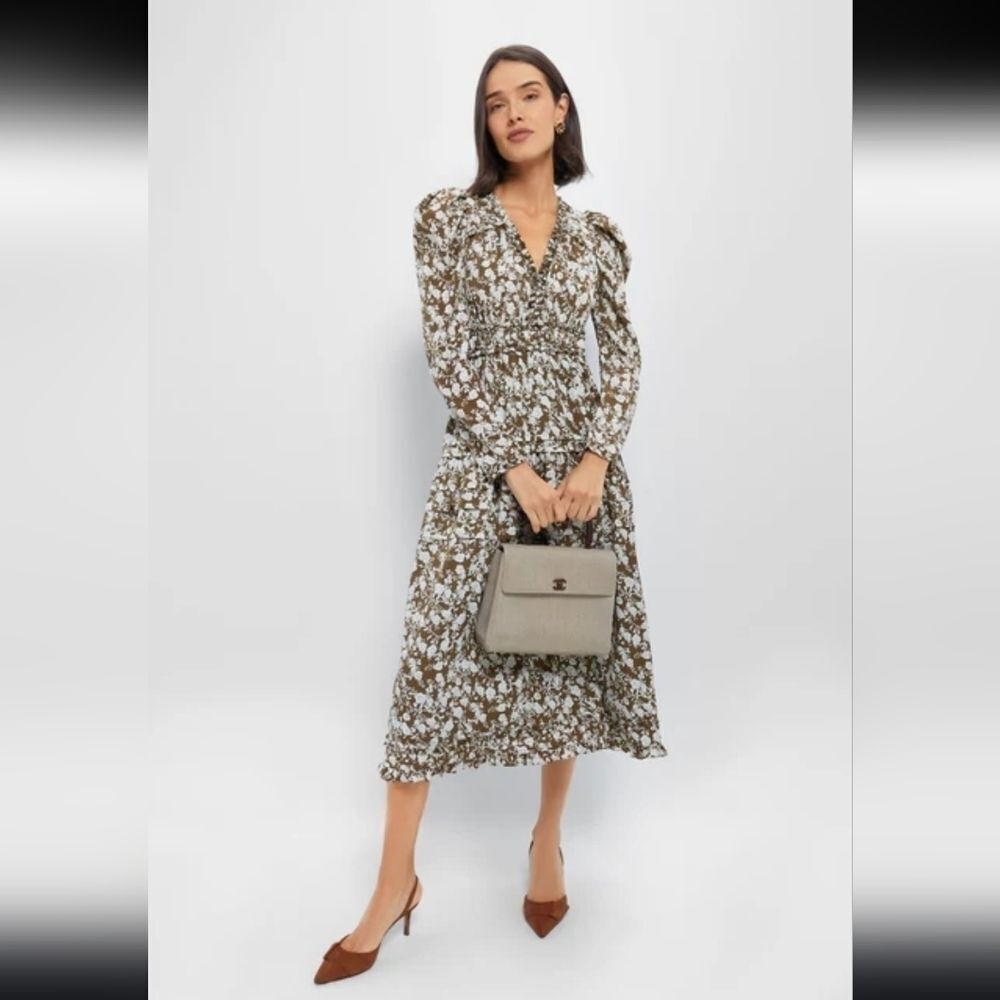 Urban Revivo Romantic Floral Midi Dress